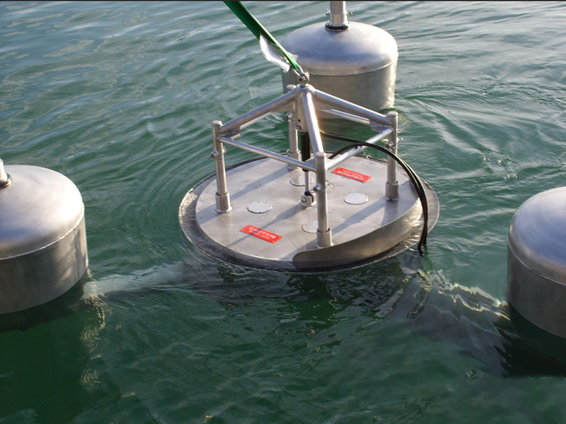 Cascade Adjustable Skimmer for Large Oil Spills Vikoma